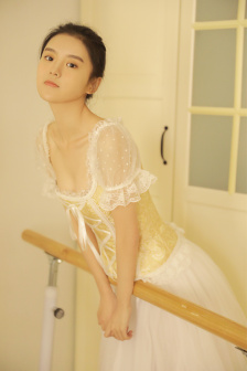 女教师冲田杏梨免费观看